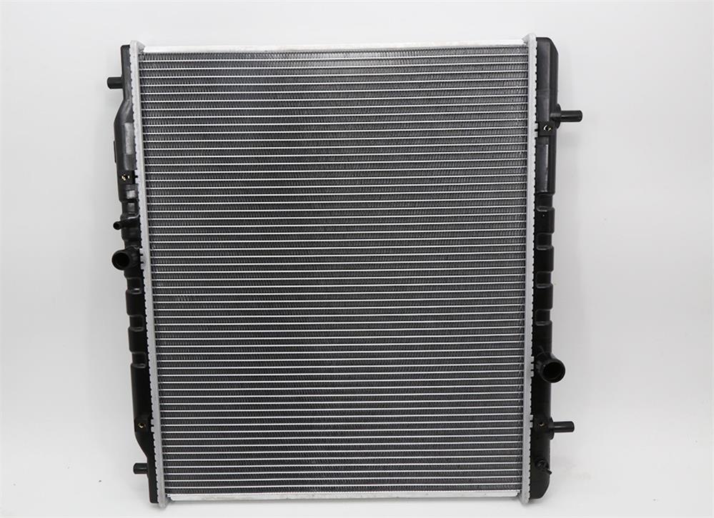 1301110FA01 Dongfeng Car fencon GLORY 330 1.5 Aluminium radiator av vanntanken