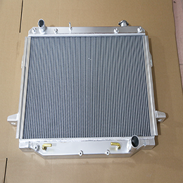 Premium full aluminium radiator passer til Lexus LX450 OE-nummer 4500 automatisk kjøleradiator